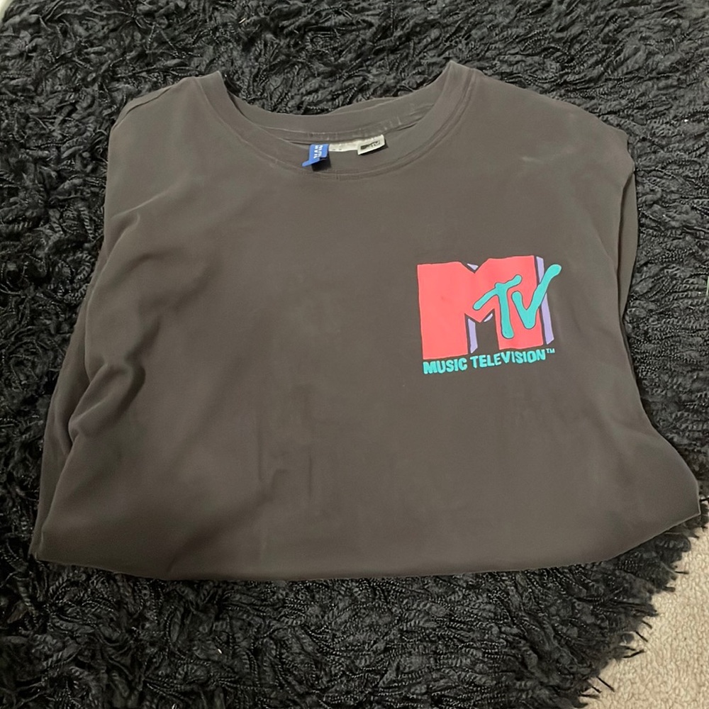 H&M Divided MTV Tee Shirt